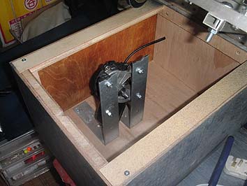 skk_motor02.jpg(55192 byte)