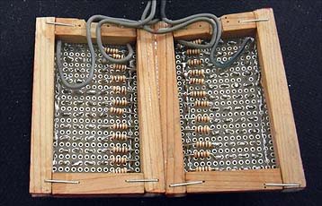 uv_kiban_ura.jpg(34570 byte)