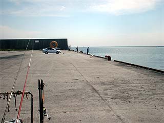 苫小牧東港西側の沖方向