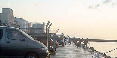 091024hidari.jpg(18695 byte)