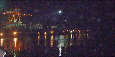 091108yoru.jpg(21730 byte)