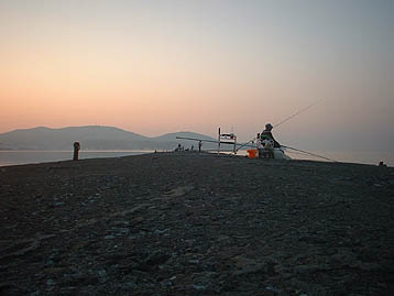 100614turiza02.jpg(18580 byte)