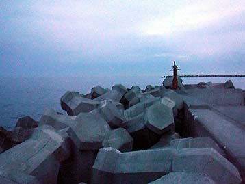 110814sentan.jpg(18978 byte)