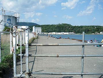 111004ironai_1228.jpg(31914 byte)