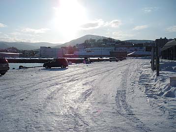 120109_1437migi.jpg(28306 byte)