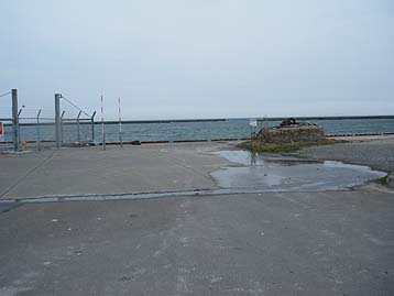 120422_1251katunai.jpg(14556 byte)