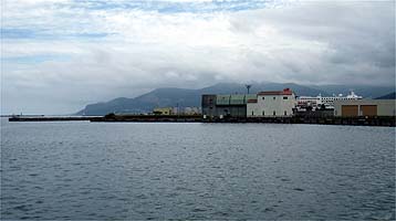 120831_1239ironai.jpg(16250 byte)