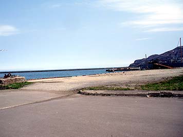 130509_1240katunai.jpg(17981 byte)