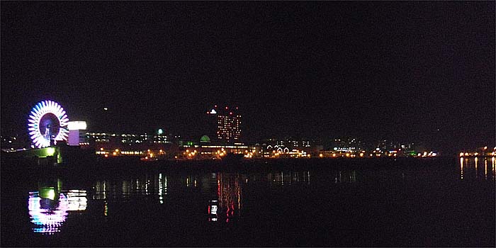 130531_2050yakei.jpg(44816 byte)