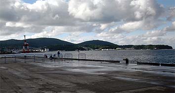 130826_1611ferry.jpg(18510 byte)