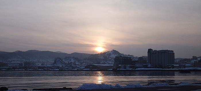 140227_1646yuhi.jpg(48640 byte)