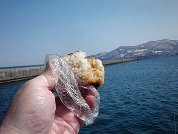 140414_1302onigiri.jpg(47792 byte)