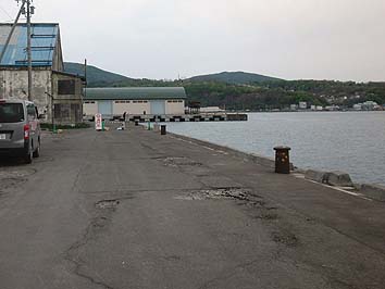 140512_1232hidari.jpg(44042 byte)