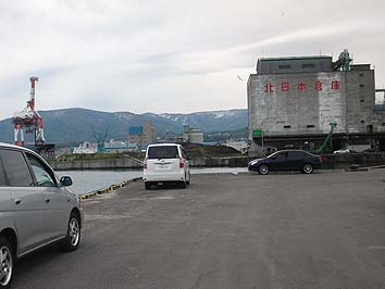 140512_1232migi.jpg(45261 byte)