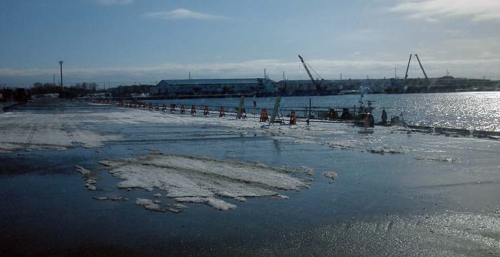 150217_1305yuufutu.jpg(69728 byte)