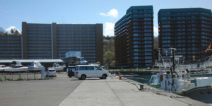 160427_1247turiba.jpg(82574 byte)