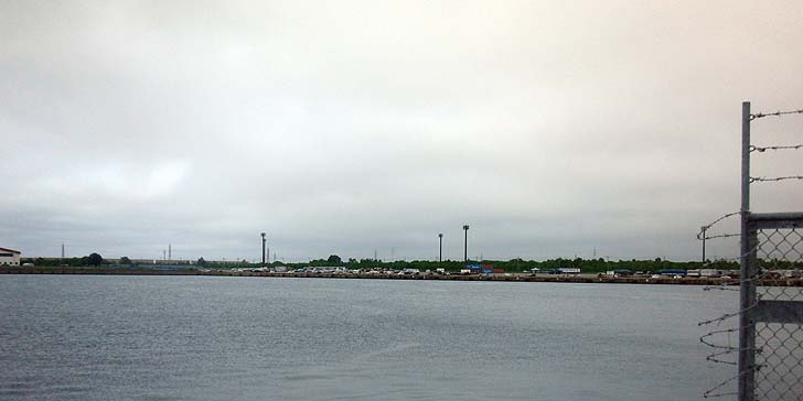 160619_1244kontena.jpg(49846 byte)