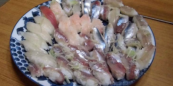 160911_nigiri02.jpg(79221 byte)