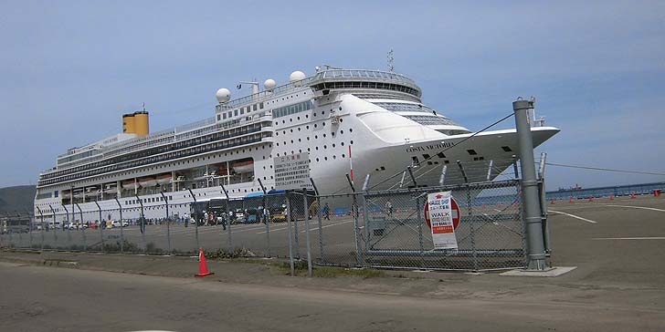 170510_1124ferry.jpg(69996 byte)