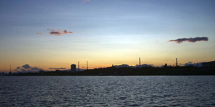 170904_1759yuhi2.jpg(61877 byte)