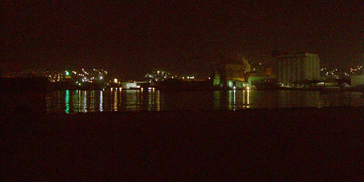 180117_2050kitahama.jpg(60834 byte)