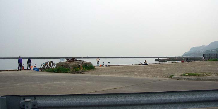 180516_1107katunaiutan.jpg(52422 byte)