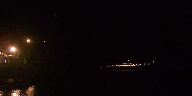 180516_2016ferry.jpg(35501 byte)