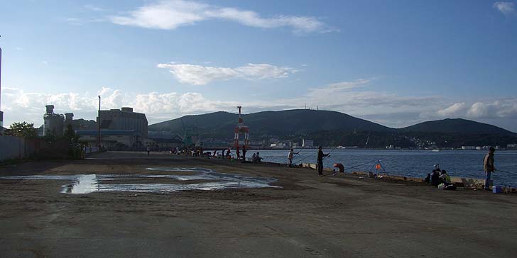 180818_1707hidari.jpg(55512 byte)