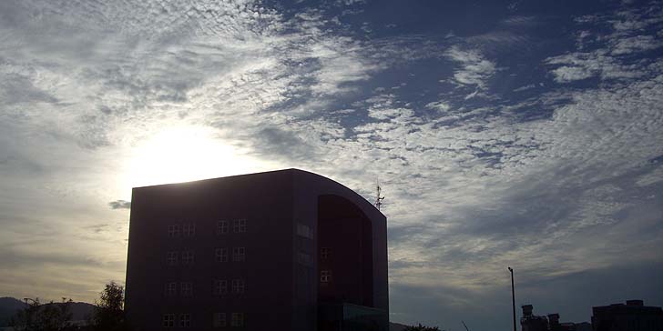 180823_1711sora.jpg(59873 byte)