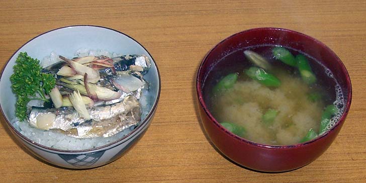 180916_r_oilsardine.jpg(75154 byte)