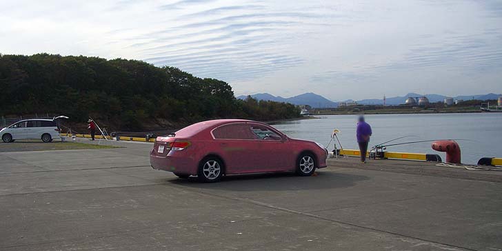 181005_1418hidari.jpg(58266 byte)