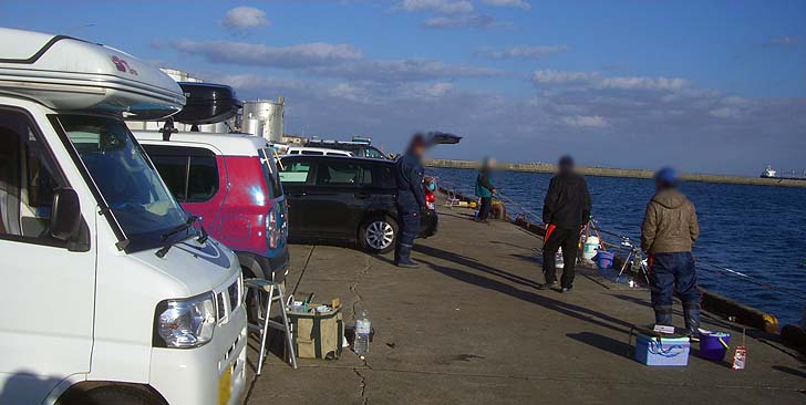 181126_1410hidari.jpg(73061 byte)