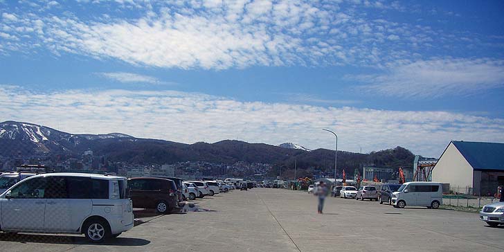 190428_1135umaua2.jpg(61956 byte)