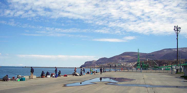 190428_1328ferry2.jpg(57345 byte)