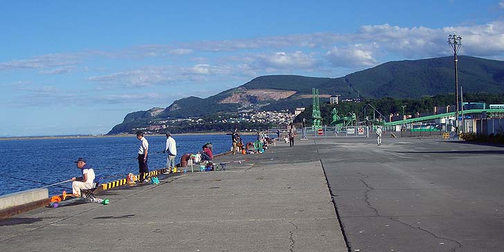 03_190904_turiba03.jpg(65441 byte)