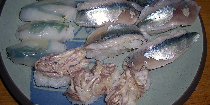 nigiri2.jpg(71496 byte)