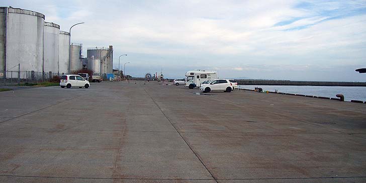 191111_1242hidari.jpg(48305 byte)