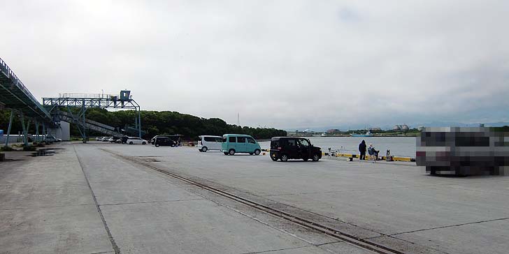 210714_1245hidari.jpg(41842 byte)