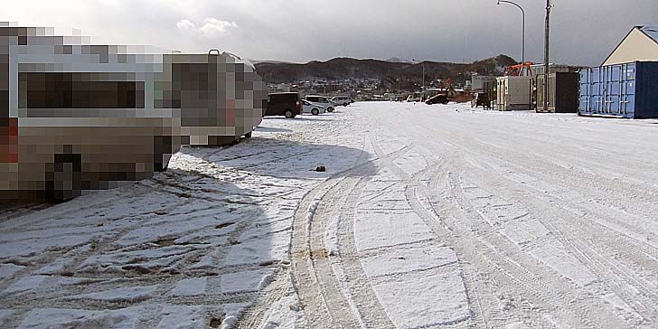 221206_1259migi.jpg(76437 byte)