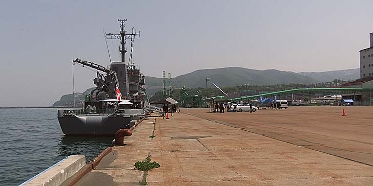 230517_1236suou.jpg(58473 byte)