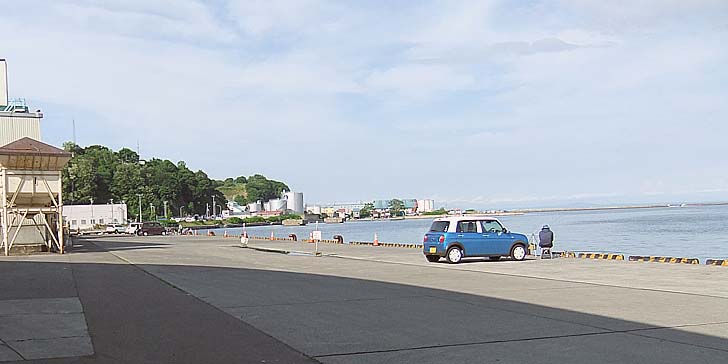 230615_1544kitahama.jpg(50369 byte)