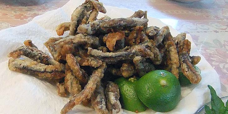 230714_r_karaage.jpg(84049 byte)
