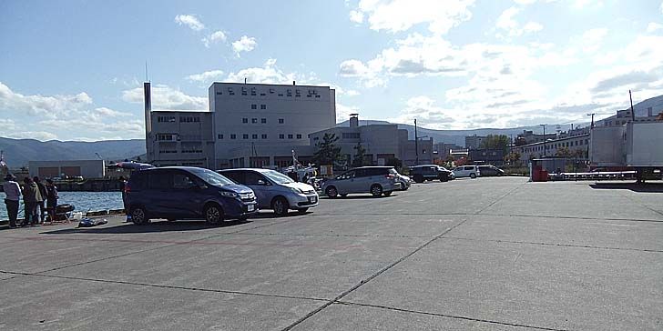 231009_1239migi.jpg(64294 byte)